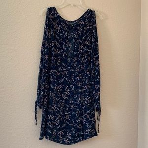 Flowery navy blue linen cold shoulder shift dress